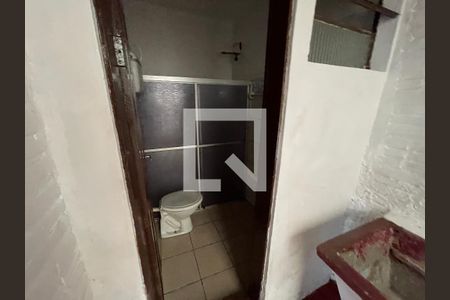 Casa de condomínio para alugar com 60m², 2 quartos e 1 vaga Casa de condomínio para alugar com 60m², 2 quartos e 1 vagaBanheiro