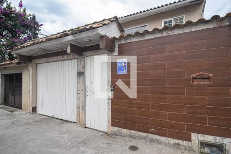 Casa à venda com 125m², 5 quartos e 3 vagas Casa à venda com 125m², 5 quartos e 3 vagasFachada/Plaquinha