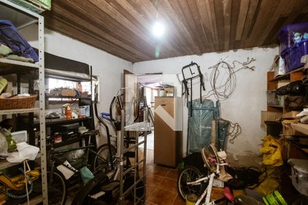 Casa à venda com 200m², 3 quartos e 8 vagas Casa à venda com 200m², 3 quartos e 8 vagasquarto 5