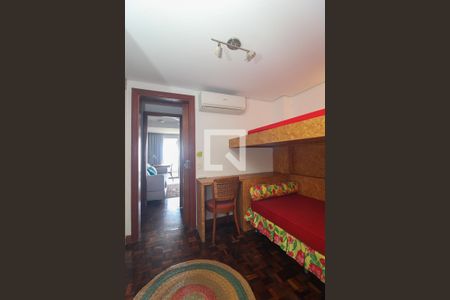Casa à venda com 596m², 6 quartos e 4 vagas Casa à venda com 596m², 6 quartos e 4 vagassuite 2