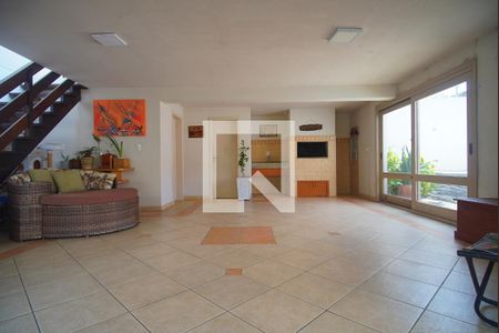 Casa à venda com 240m², 3 quartos e 2 vagas Casa à venda com 240m², 3 quartos e 2 vagasEspaço Gourmet