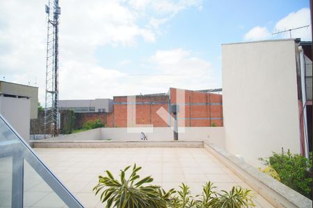 Casa à venda com 240m², 3 quartos e 2 vagas Casa à venda com 240m², 3 quartos e 2 vagasVista da Sala de TV