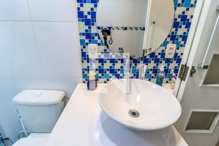 Casa à venda com 150m², 3 quartos e 2 vagasBanheiro