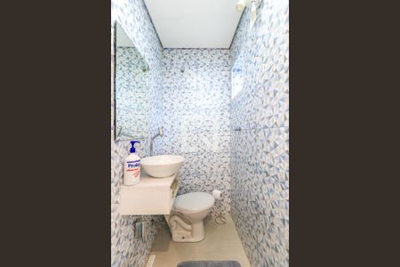 Casa à venda com 150m², 3 quartos e 2 vagasBanheiro de Serviço