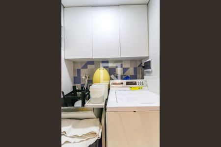 Casa à venda com 150m², 3 quartos e 2 vagasÁrea de Serviço