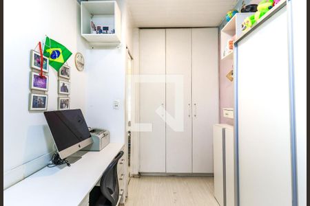 Casa à venda com 150m², 3 quartos e 2 vagasQuarto 2