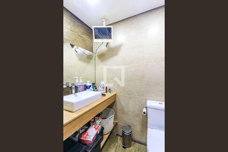 Casa à venda com 150m², 3 quartos e 2 vagasBanheiro da Suíte