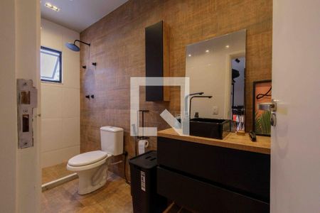 Casa de condomínio à venda com 600m², 4 quartos e 3 vagasBanheiro da Suíte 2