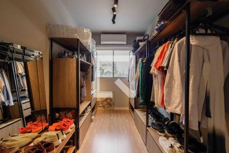 Casa de condomínio à venda com 600m², 4 quartos e 3 vagasSuíte 2