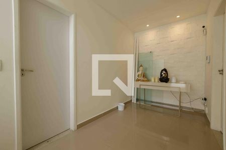 Casa de condomínio à venda com 600m², 4 quartos e 3 vagasHall