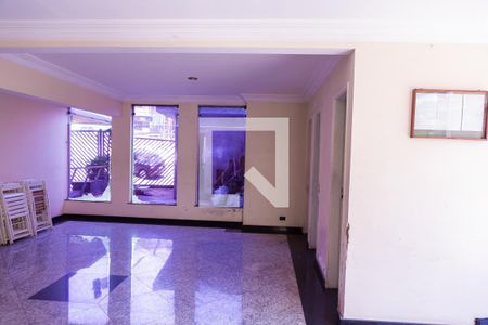 Apartamento à venda com 53m², 2 quartos e 1 vaga Apartamento à venda com 53m², 2 quartos e 1 vagaÁrea comum - Salão de festas