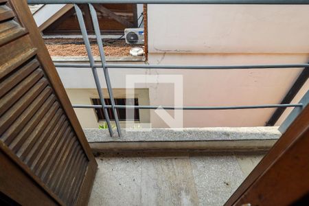 Casa à venda com 324m², 4 quartos e 4 vagas Casa à venda com 324m², 4 quartos e 4 vagasSuíte Americana 1