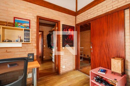 Casa à venda com 324m², 4 quartos e 4 vagas Casa à venda com 324m², 4 quartos e 4 vagasSuíte Americana 1