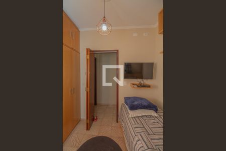 Casa à venda com 150m², 3 quartos e 2 vagas Casa à venda com 150m², 3 quartos e 2 vagasQuarto