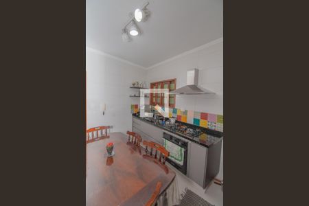 Casa à venda com 150m², 3 quartos e 2 vagas Casa à venda com 150m², 3 quartos e 2 vagasCozinha