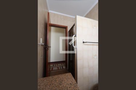 Casa à venda com 170m², 3 quartos e 2 vagasBanheiro Social