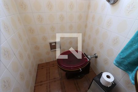 Casa à venda com 170m², 3 quartos e 2 vagasLavabo