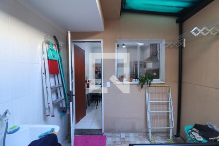 Casa de condomínio à venda com 132m², 3 quartos e 3 vagasÁrea de Serviço