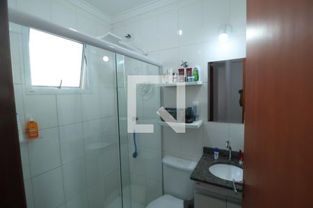 Casa de condomínio à venda com 132m², 3 quartos e 3 vagasBanheiro Social