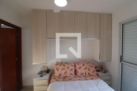 Casa de condomínio à venda com 132m², 3 quartos e 3 vagasQuarto Suíte