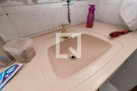 Casa à venda com 200m², 3 quartos e 2 vagasBanheiro da Suíte