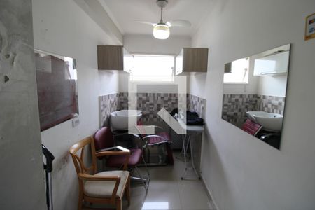 Casa à venda com 200m², 3 quartos e 2 vagasÁrea de Serviço