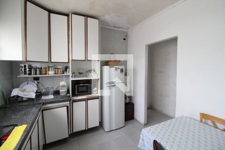 Casa à venda com 200m², 3 quartos e 2 vagasCozinha