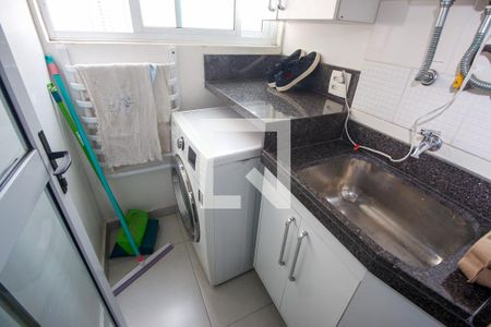 Apartamento à venda com 121m², 3 quartos e 2 vagasÁrea de Serviço