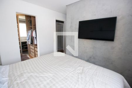 Apartamento à venda com 121m², 3 quartos e 2 vagasSuíte