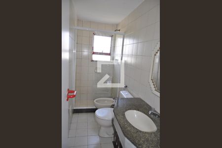 Apartamento à venda com 81m², 2 quartos e 1 vagaBanheiro Quarto 3