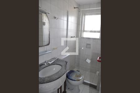 Apartamento à venda com 81m², 2 quartos e 1 vagaBanheiro Quarto 2