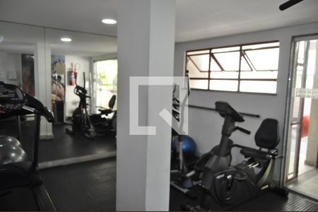 Apartamento à venda com 81m², 2 quartos e 1 vagaÁrea comum