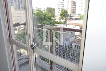 Apartamento à venda com 81m², 2 quartos e 1 vagaVaranda do quarto 3