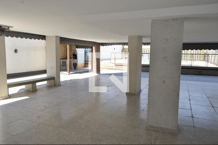 Apartamento à venda com 81m², 2 quartos e 1 vagaÁrea comum