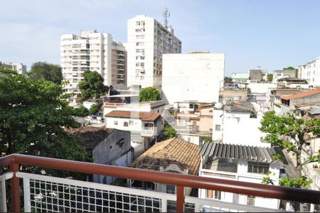 Apartamento à venda com 81m², 2 quartos e 1 vagaVista da varanda do quarto 3