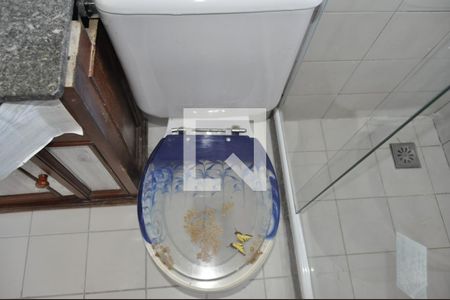 Apartamento à venda com 81m², 2 quartos e 1 vagaBanheiro Quarto 2