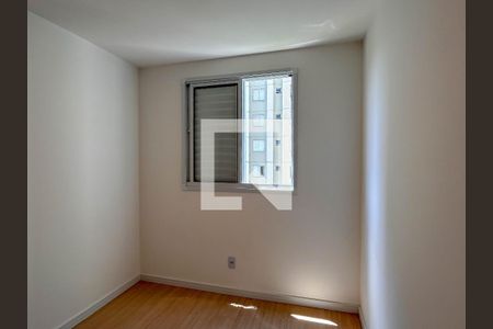 Quarto 1 de apartamento para alugar com 2 quartos, 45m² em Jardim Iris, São Paulo