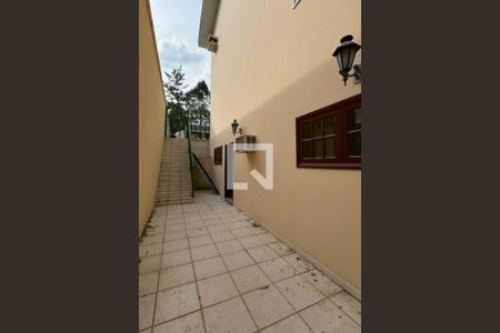 Casa de condomínio à venda com 600m², 4 quartos e 4 vagasCorredor