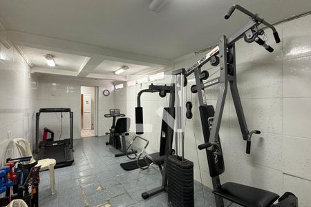 Casa de condomínio à venda com 600m², 4 quartos e 4 vagasAcademia