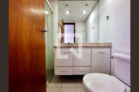 Studio à venda com 30m², 0 quarto e 1 vaga Studio à venda com 30m², 0 quarto e 1 vagaBanheiro