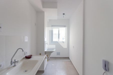 Cozinha e Área de Serviço de apartamento para alugar com 1 quarto, 26m² em Conjunto Residencial José Bonifácio, São Paulo