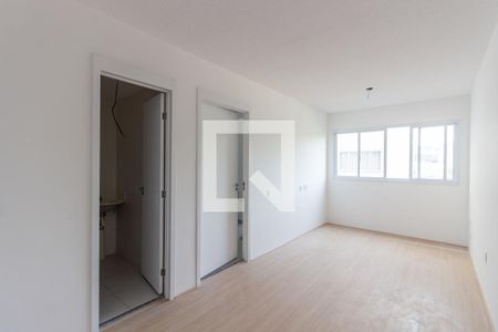 Sala/Quarto de apartamento para alugar com 1 quarto, 26m² em Conjunto Residencial José Bonifácio, São Paulo