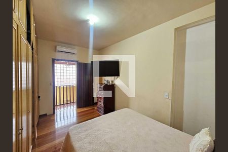 Casa à venda com 145m², 4 quartos e 3 vagas