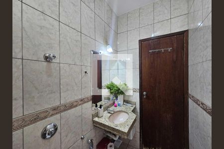 Casa à venda com 145m², 4 quartos e 3 vagas