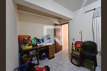 Casa à venda com 145m², 4 quartos e 3 vagas