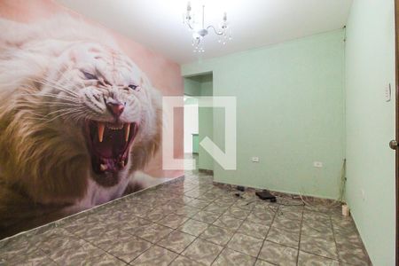 Sala de casa para alugar com 2 quartos, 150m² em Itaquera, São Paulo