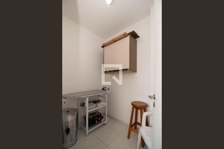 Apartamento à venda com 105m², 3 quartos e 1 vaga Apartamento à venda com 105m², 3 quartos e 1 vagaQuarto de Serviço