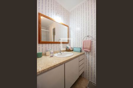 Apartamento à venda com 105m², 3 quartos e 1 vaga Apartamento à venda com 105m², 3 quartos e 1 vagaBanheiro