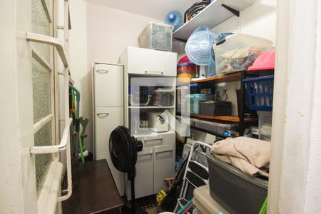 Apartamento à venda com 72m², 2 quartos e sem vaga Apartamento à venda com 72m², 2 quartos e sem vagaQuarto de Serviço