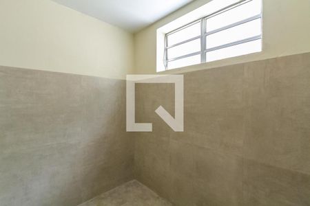 Casa à venda com 200m², 3 quartos e 3 vagas Casa à venda com 200m², 3 quartos e 3 vagasQuarto de Serviço